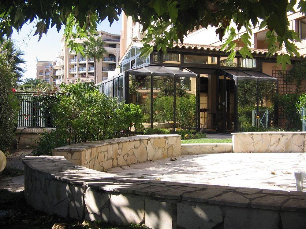 Residhotel Villa Maupassant Кан Екстериор снимка