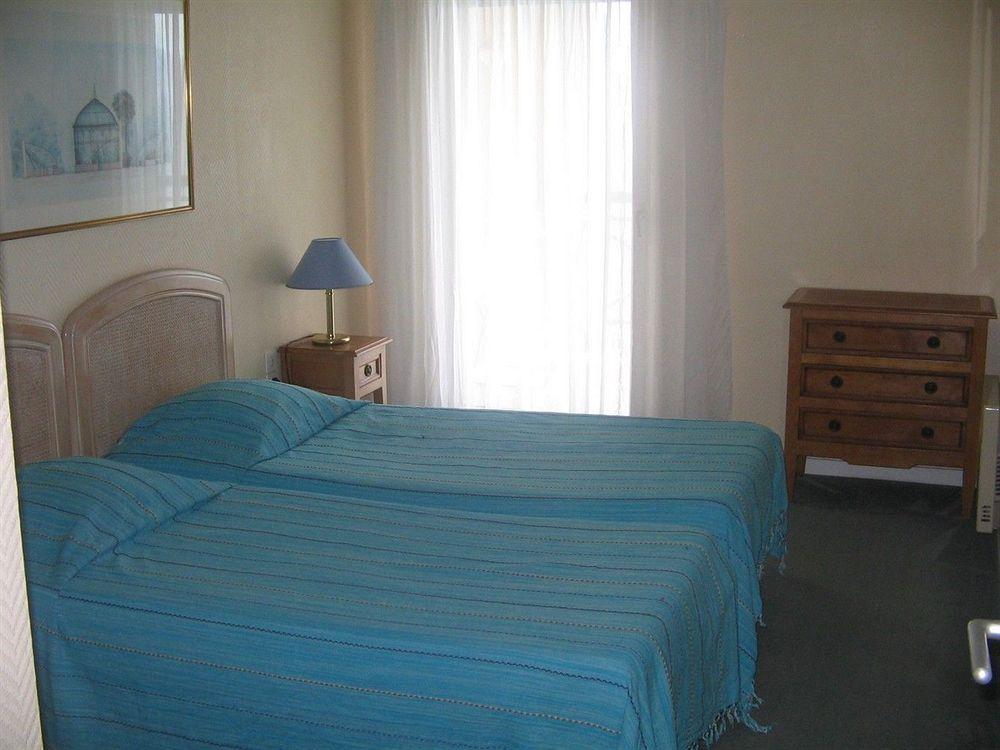 Residhotel Villa Maupassant Кан Екстериор снимка