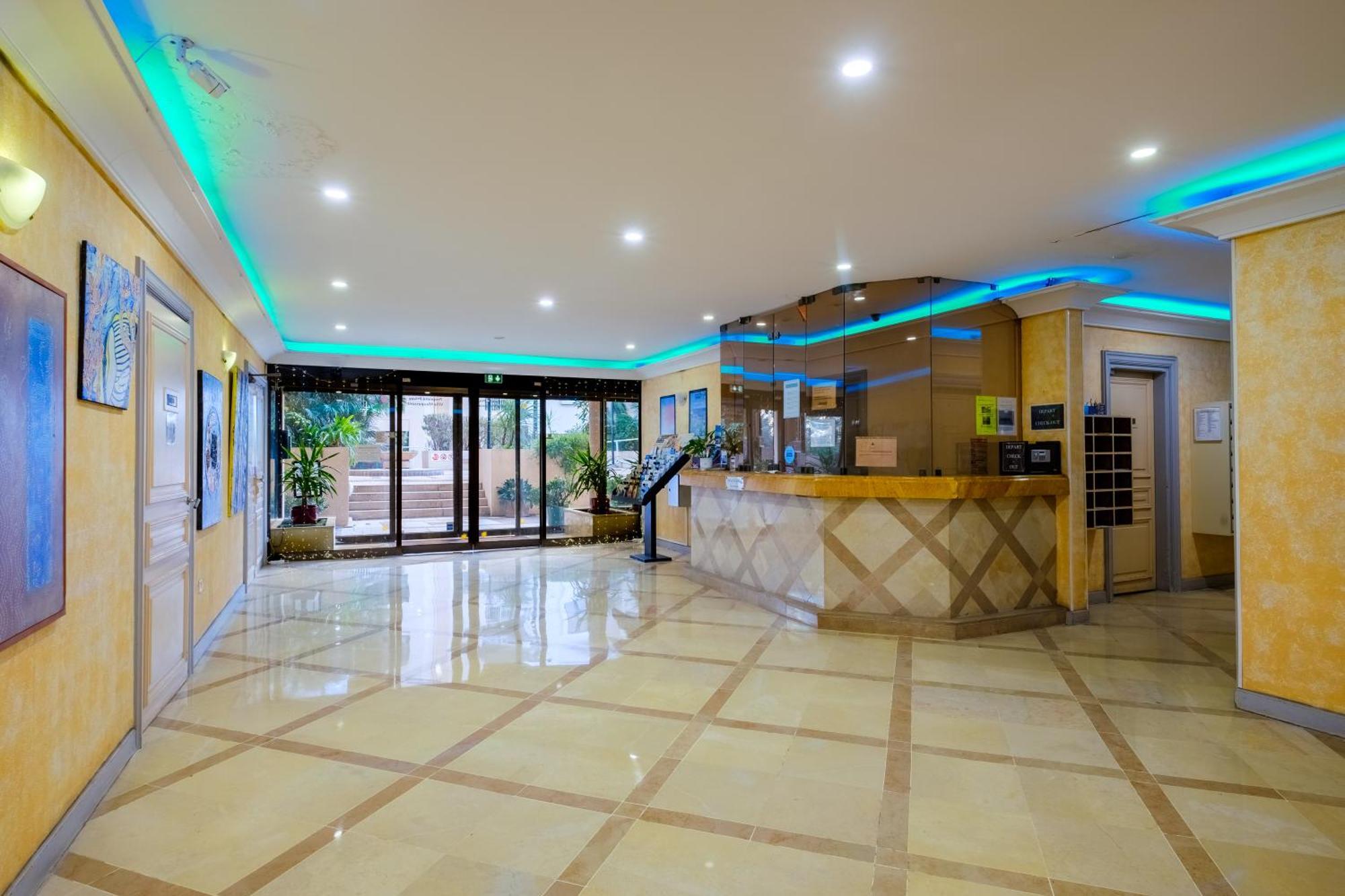 Residhotel Villa Maupassant Кан Екстериор снимка
