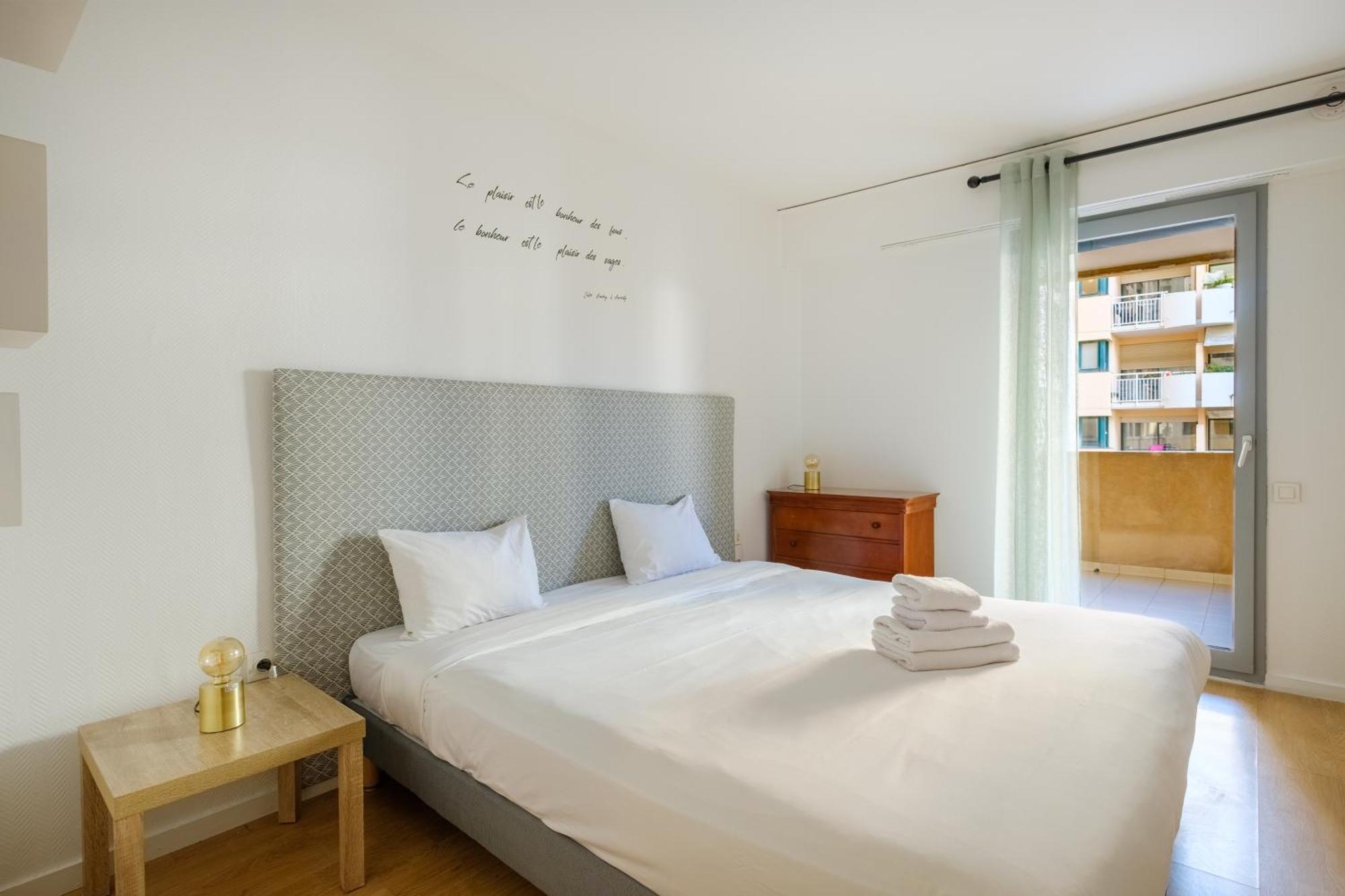 Residhotel Villa Maupassant Кан Екстериор снимка